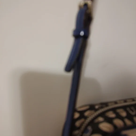 Coach Blue and Cream Floral Crossbody Bag - Picture 3 of 8